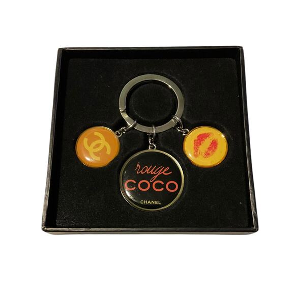 Chanel Coco Crush Coco Mark Novelty Rouge Keychain Keyring Silver with Box - Picture 7 of 9